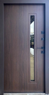 Вхідні двері Qdoors, колекція СТРОНГ, ВЕСТ, ВУЛИЦЯ 3 контура з ОЦИНКОВАНИМ металом на полотні,  коричневий пісок/дуб темний vin - Изображение 1